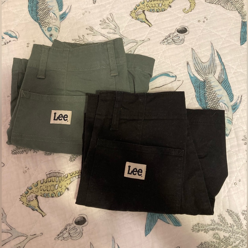 Lot 2 pairs of Lee’s Shorts